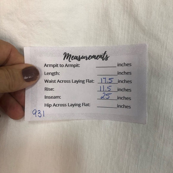 Loft Skinny White Denim Skinny Jeans Slim Pockets Button Trim - Picture 8 of 8